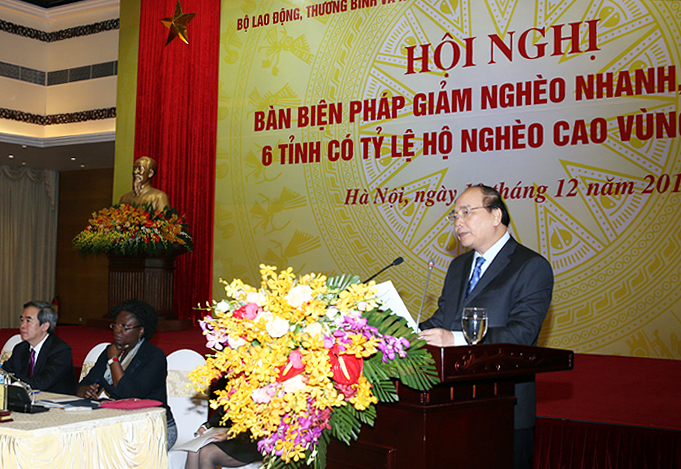 យកចិត្តទុកដាក់និងផ្តល់អាទិភាពជួយឧបត្ថម្ភបណ្តាខេត្តភាគពាយព្យកាត់បន្ថយភាពក្រីក្រឲ្យបានឆាប់រហ័ស